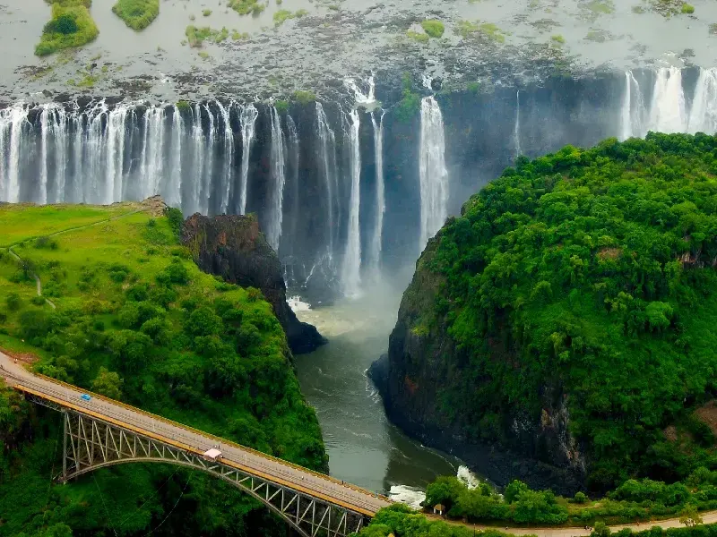 Victoria Falls Tour & Chobe Safari